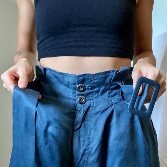 Urban Outfitters High Waisted Paper Bag Trousers - Picture 4 of 6